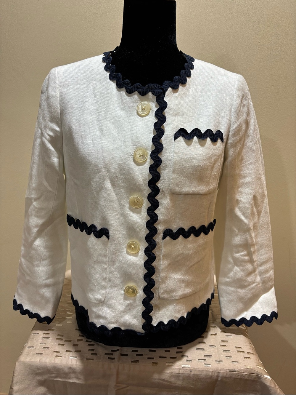 JCrew Women’s White Linen-Blend Jacket with Navy Trim